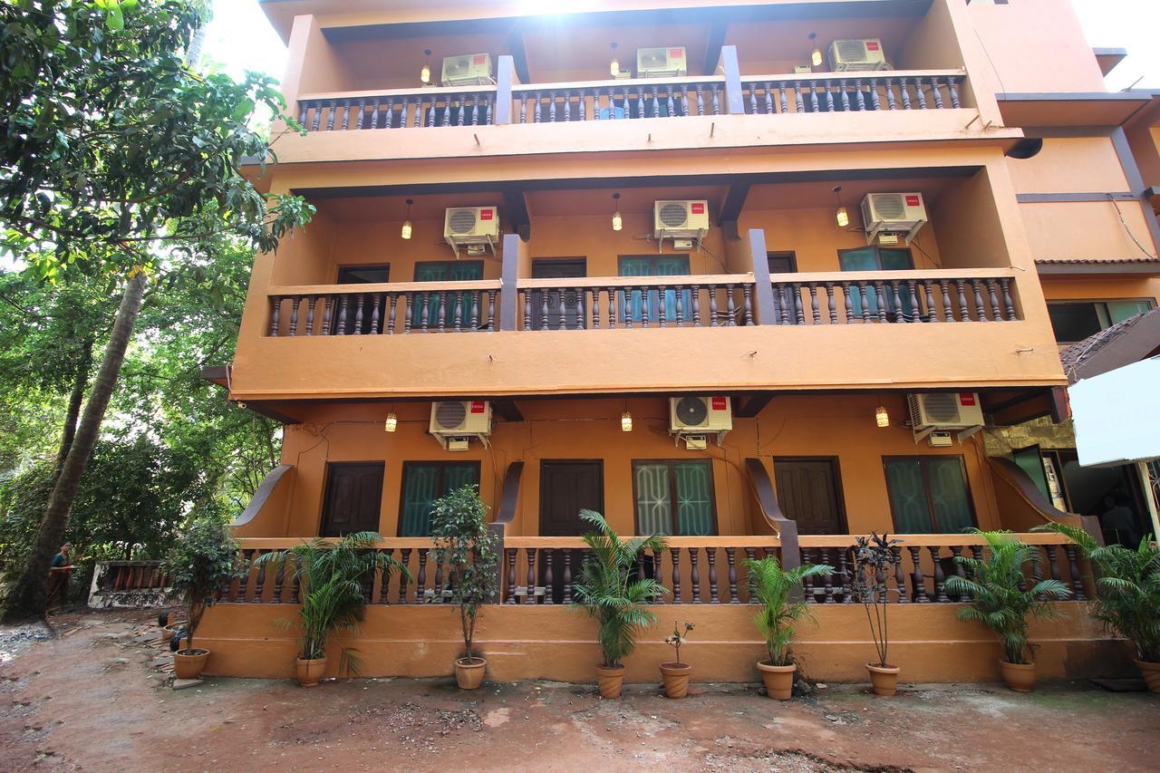Oyo 10227 Sai Residency Baga Esterno foto