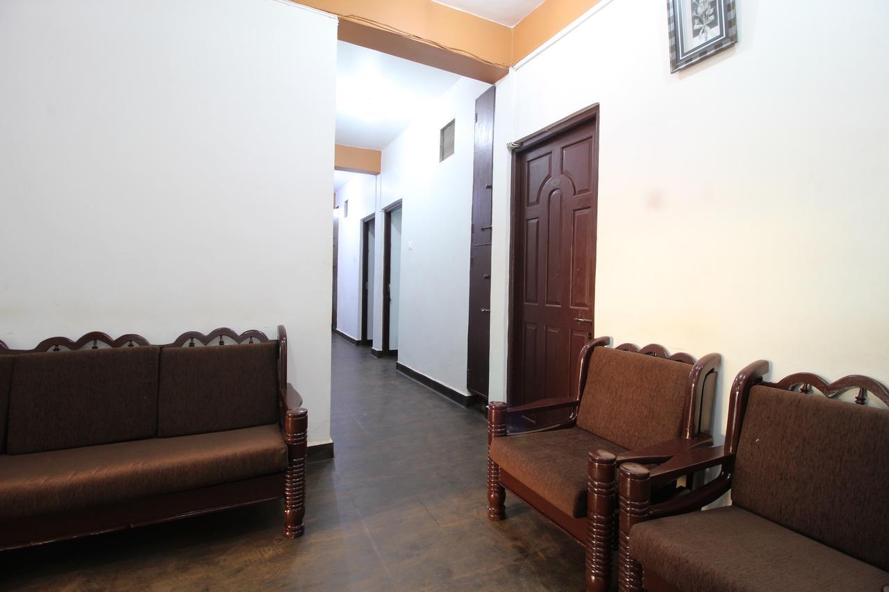Oyo 10227 Sai Residency Baga Esterno foto
